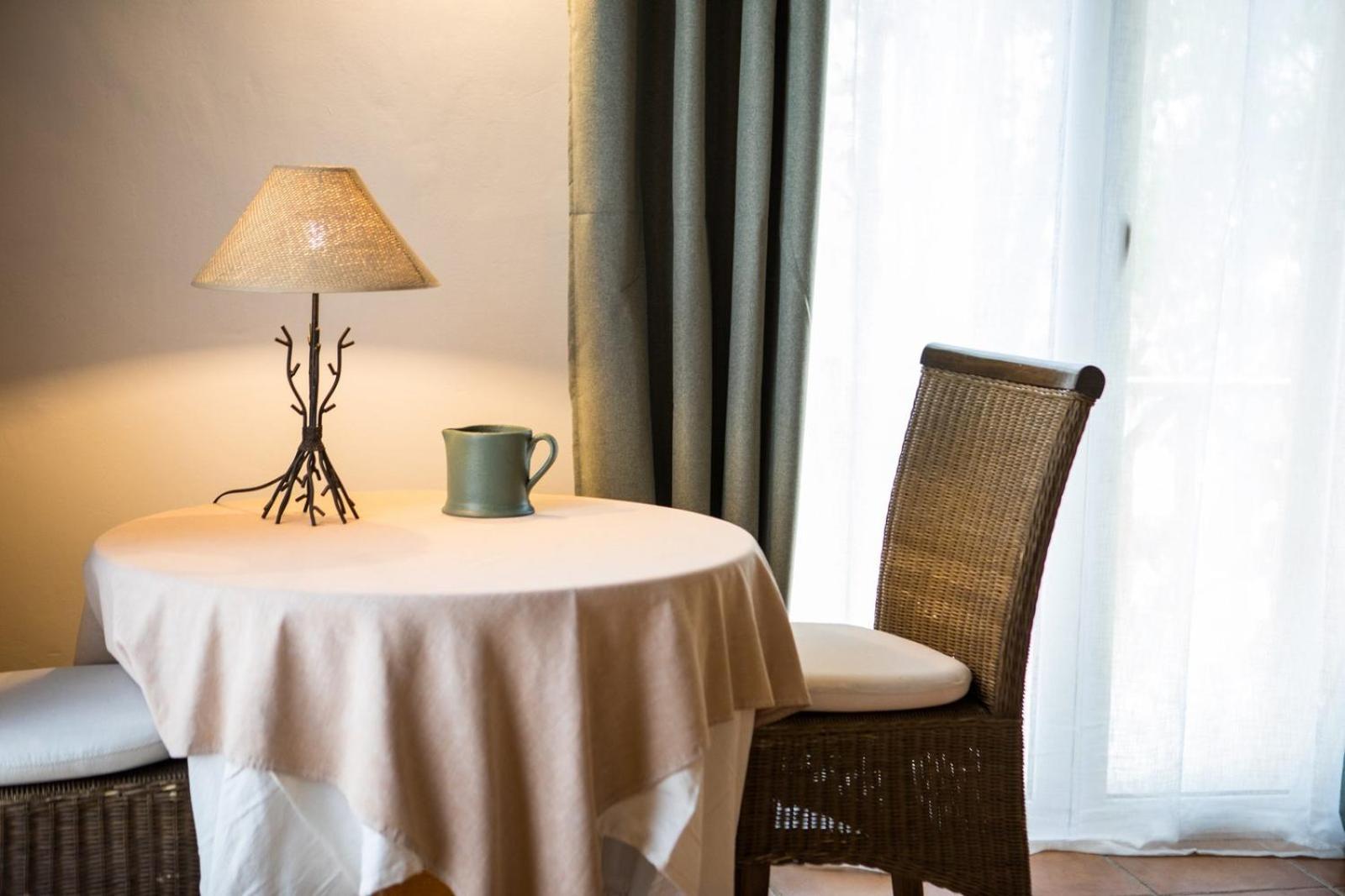 In Provence Hotel - Experience Atypique Venelles Exterior foto