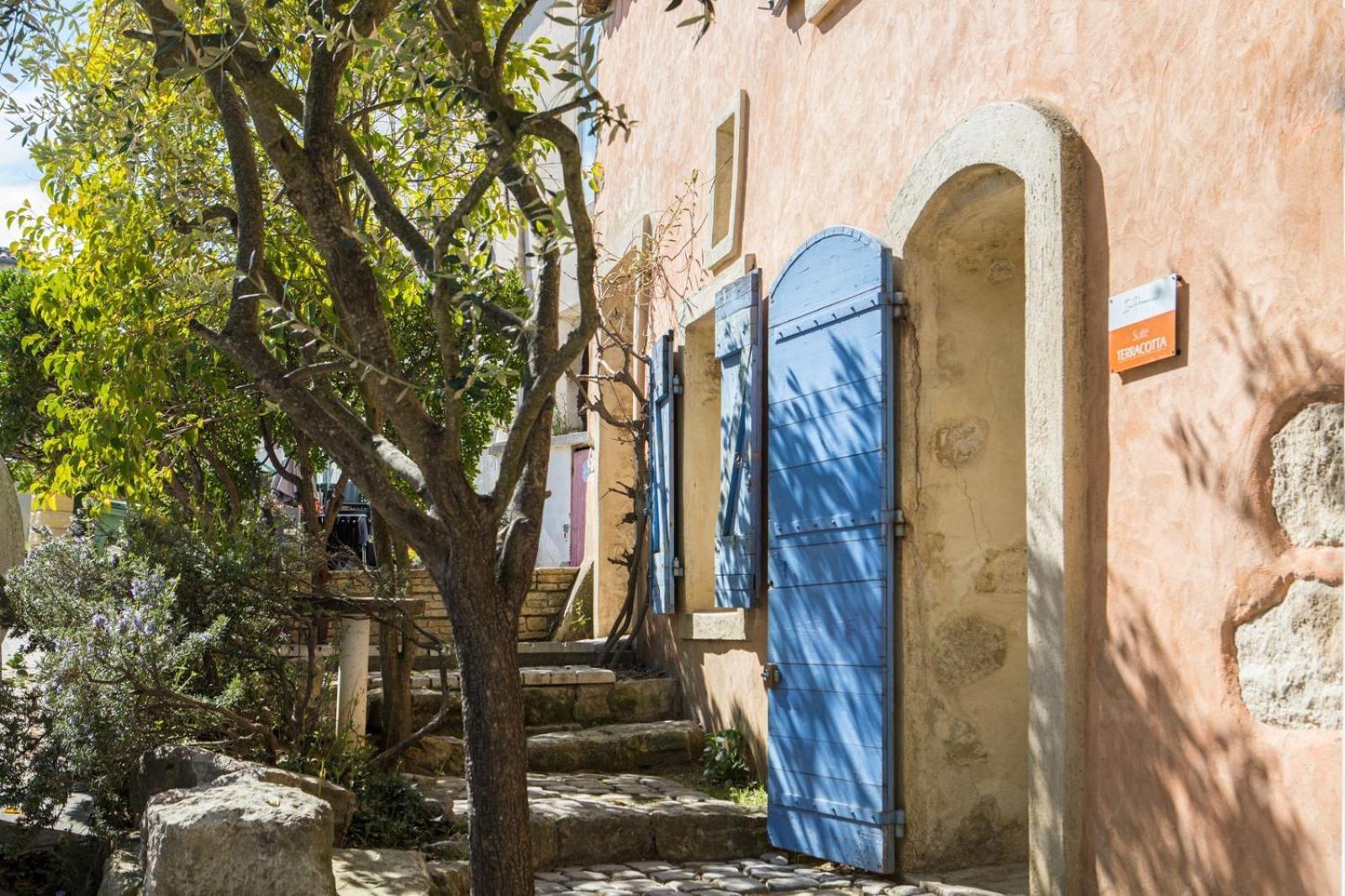 In Provence Hotel - Experience Atypique Venelles Exterior foto